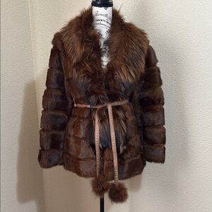 Luxurious Genuine Fur Coat Jacket with Pockets and Belt